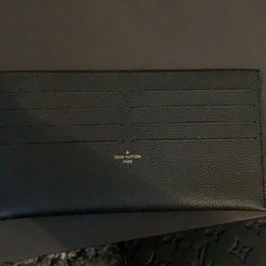 Louis Vuitton Wallet- 8 card storage and large poc